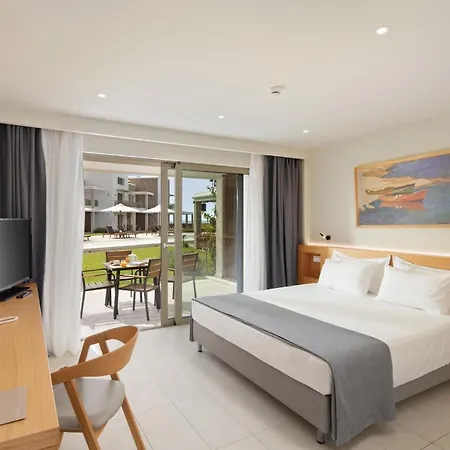 Thalassa Hotel Almiros Beach