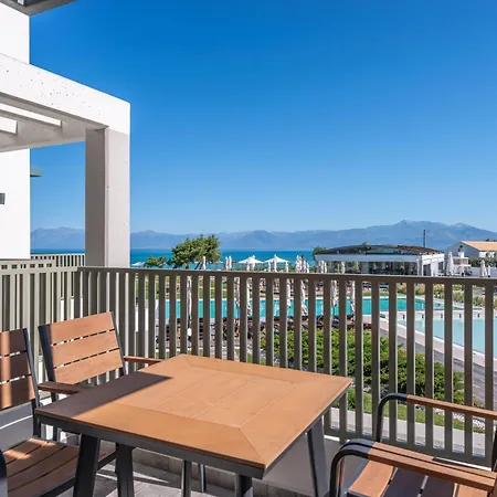 Thalassa Almiros Beach
