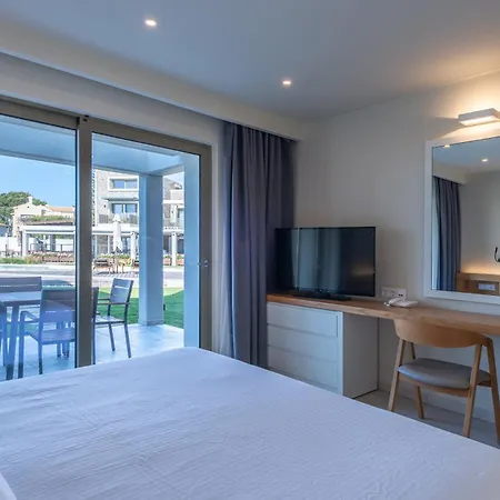 Thalassa Hotel Almiros Beach