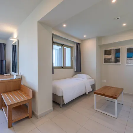Thalassa Hotel 2*