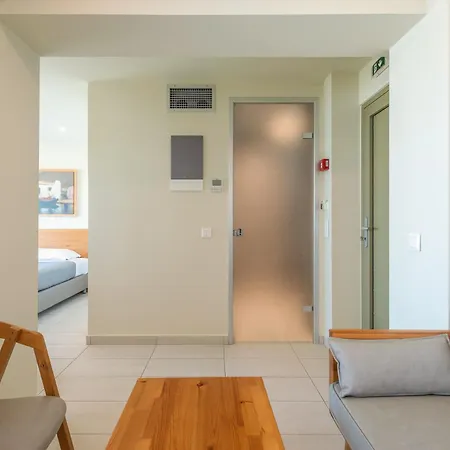 Thalassa Альмирос-Бич