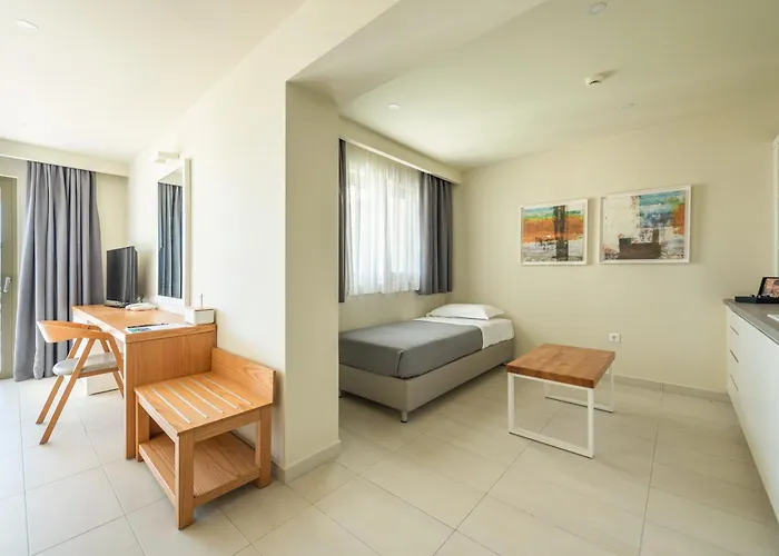 Thalassa Hotel 2*