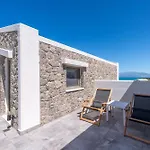 Thalassa Hotel