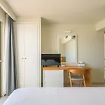 Thalassa Hotel 2*
