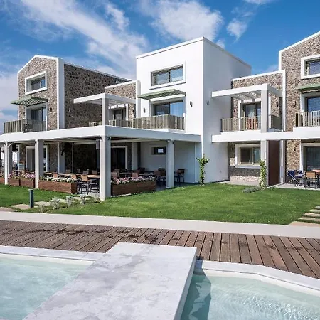 Thalassa Almiros Beach