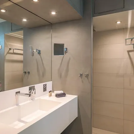 Thalassa Hotell
