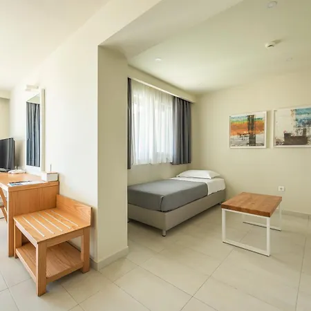Thalassa Hotel 2*
