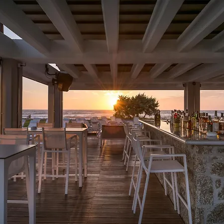Thalassa Hotel 2*